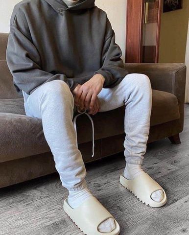 Yeezy Slide Bone FW6345