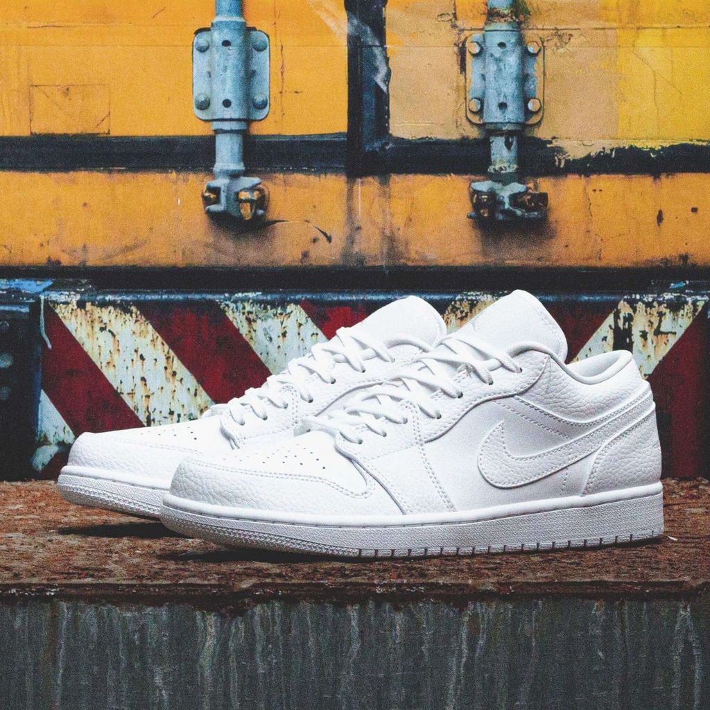 Air Jordan 1 Low All White 553560 130