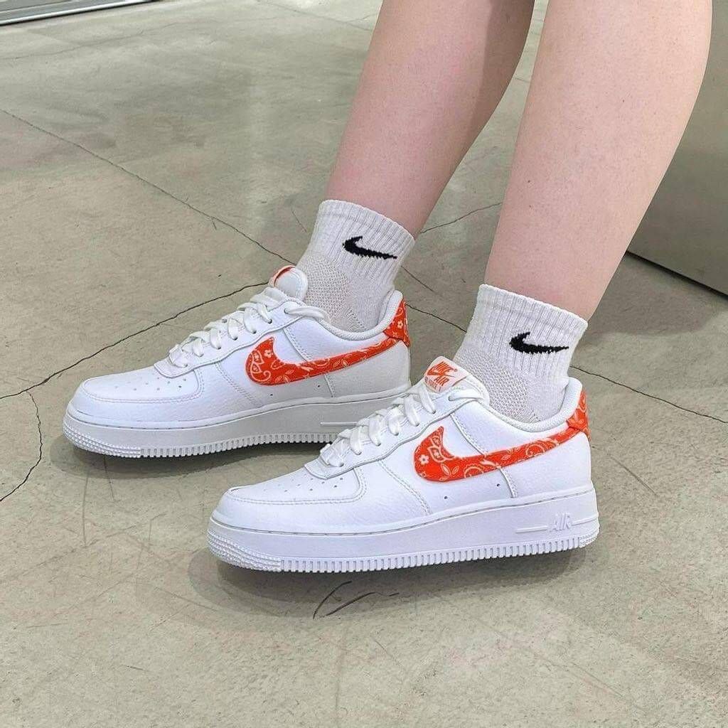 Air Force 1 Low Paisley Orange DJ9942 102