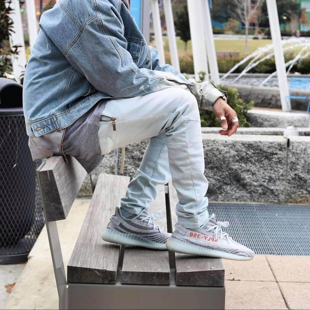 Adidas Yeezy 350 Blue Tint B37571