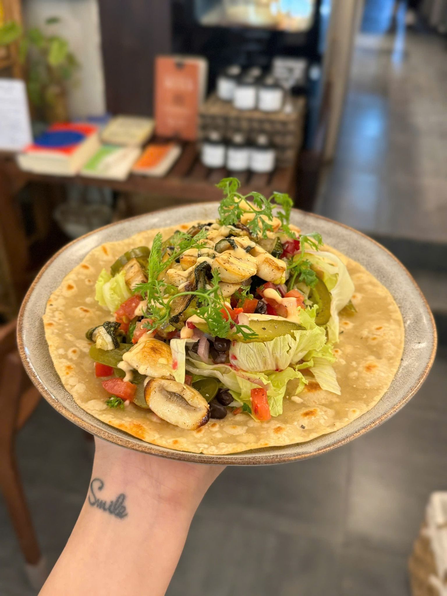 TORTILLA BLACK BEAN & MUSHROOM TORTILLA ĐẬU ĐEN & NẤM