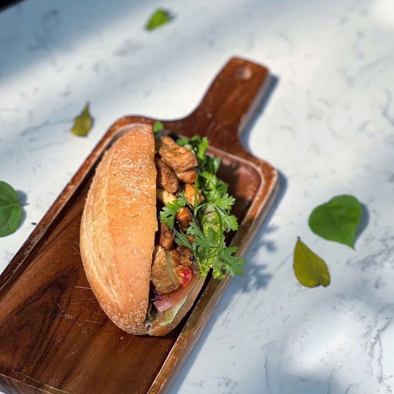 SOURDOUGH BÁNH MÌ ORGANIC TOFU LEMONGRASS