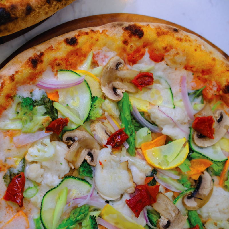 SOURDOUGH PIZZA VEGGIE DELIGHT
