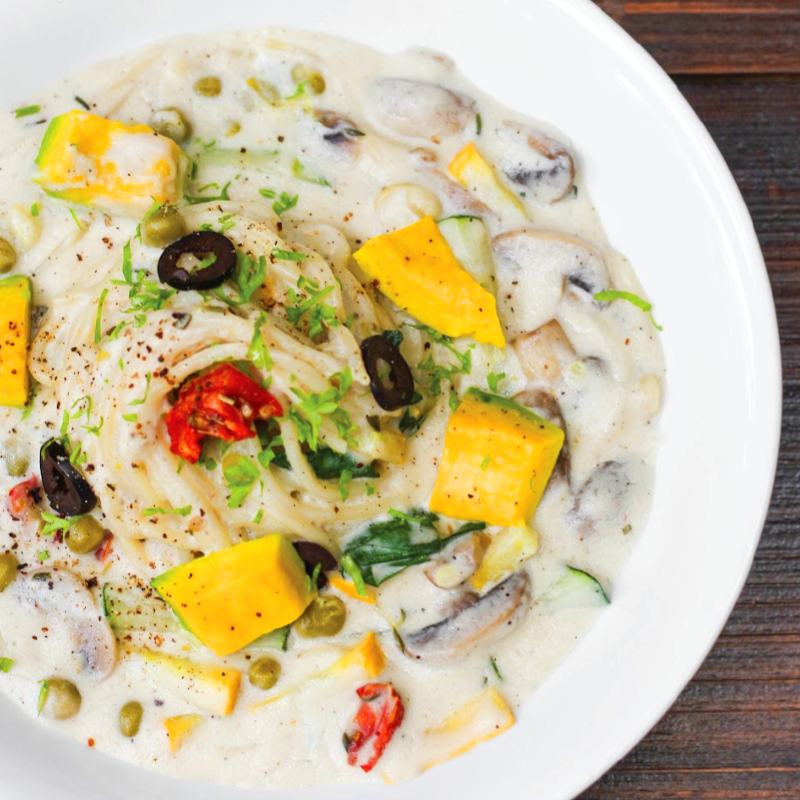 CREAMY BUTTON MUSHROOM SPAGHETTI