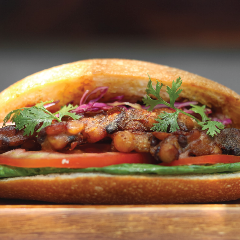 SOURDOUGH BÁNH MÌ TEMPEH