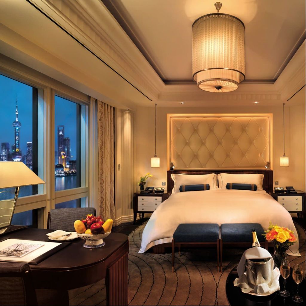 HOTEL ARRANGEMENT