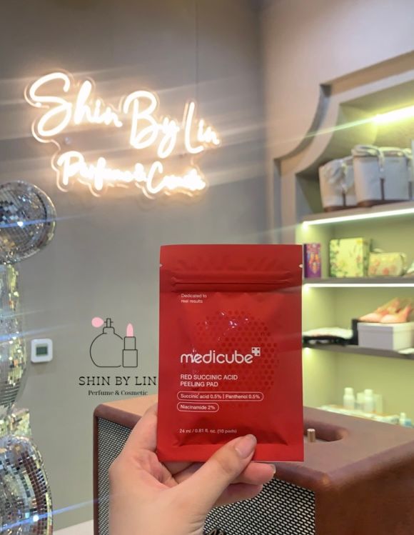 Toner Pad Medicube Red Succinic Acid Peeling (10 miếng)
