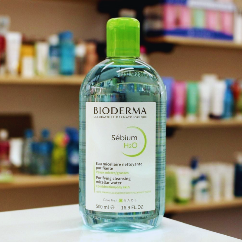 Nước tẩy trang Bioderma xanh dành cho da dầu mụn 500ml