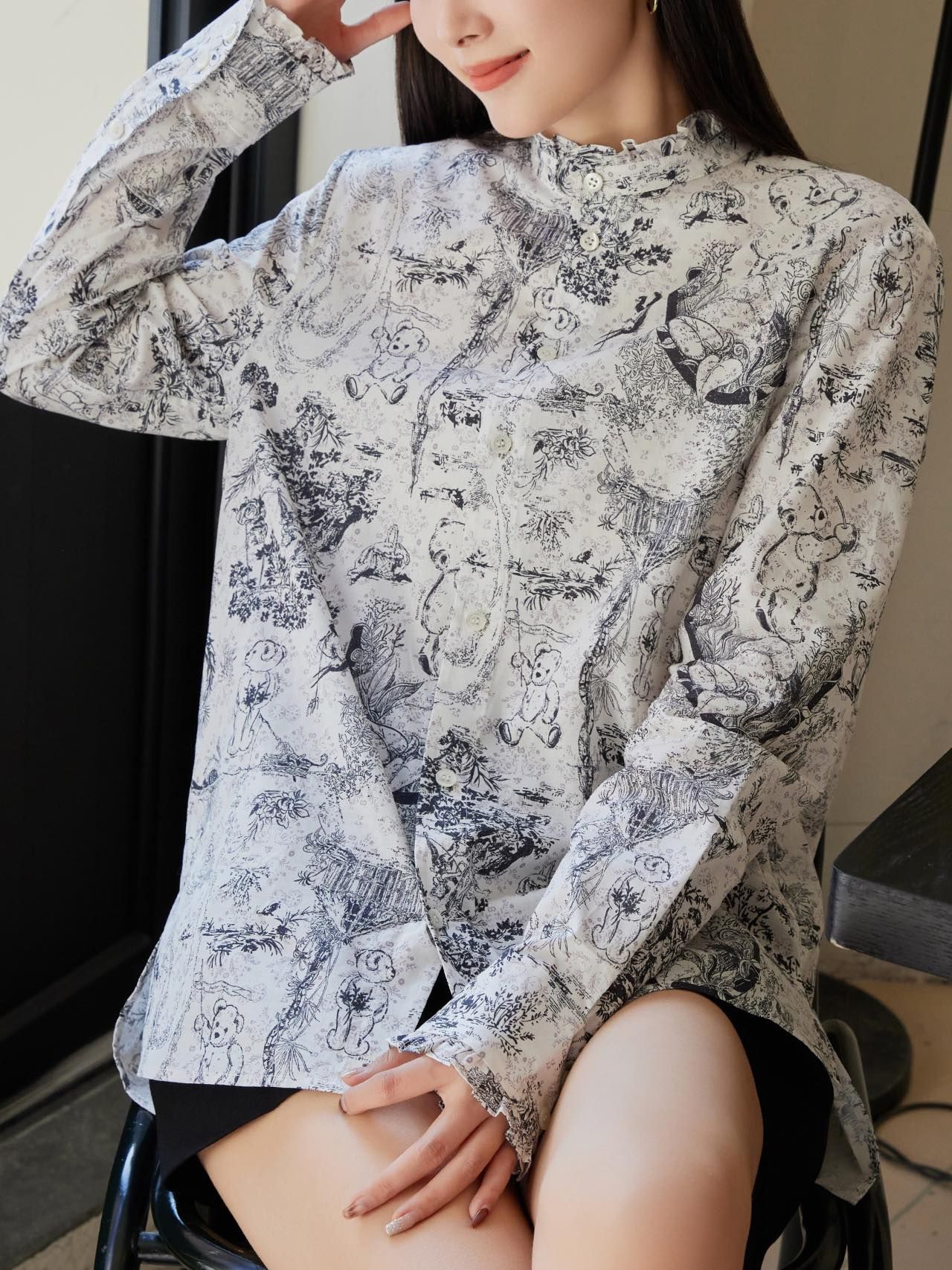 Áo sơ mi hoa gấu