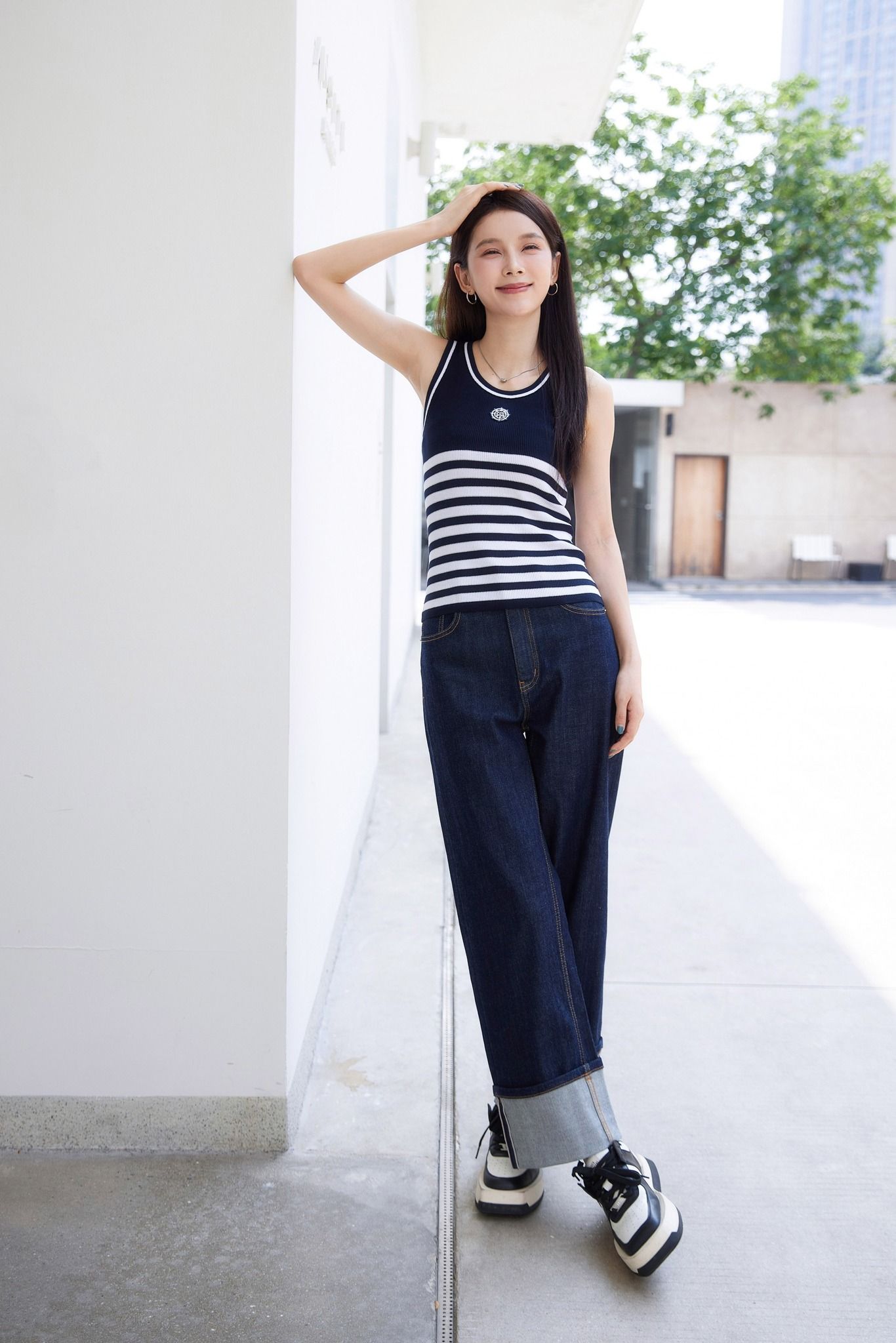 Tanktop kẻ - logo vô lăng tàu thuỷ