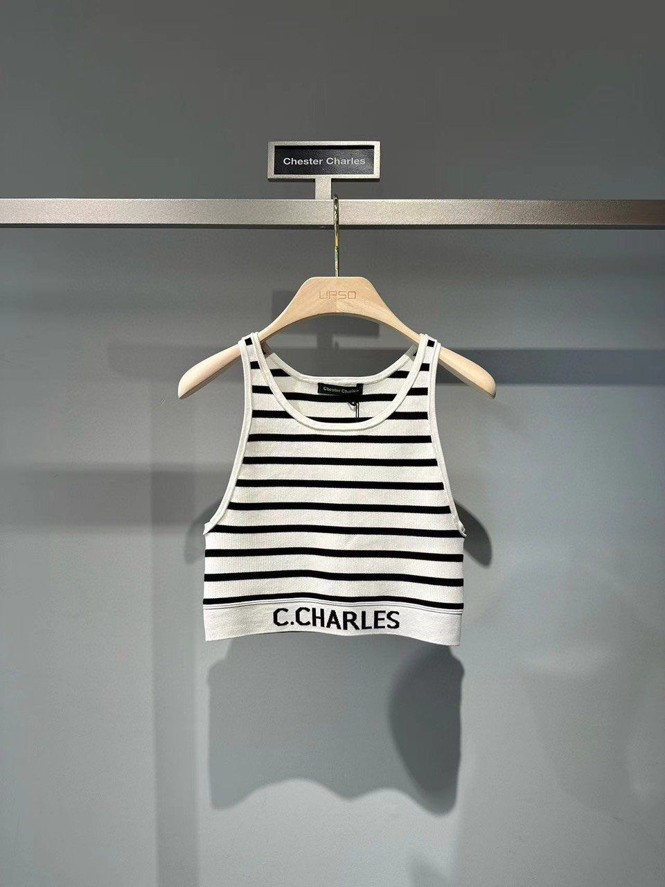 Áo 3 lỗ kẻ croptop