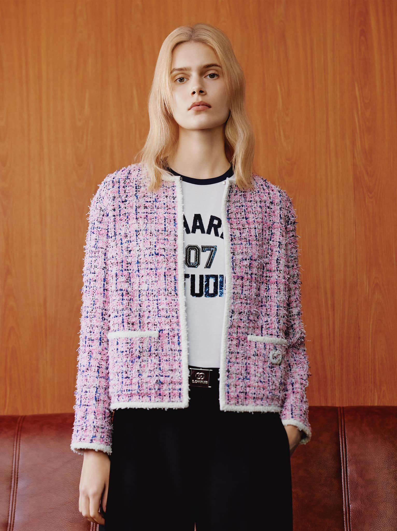 Áo dạ tweed hồng túi viền trắng