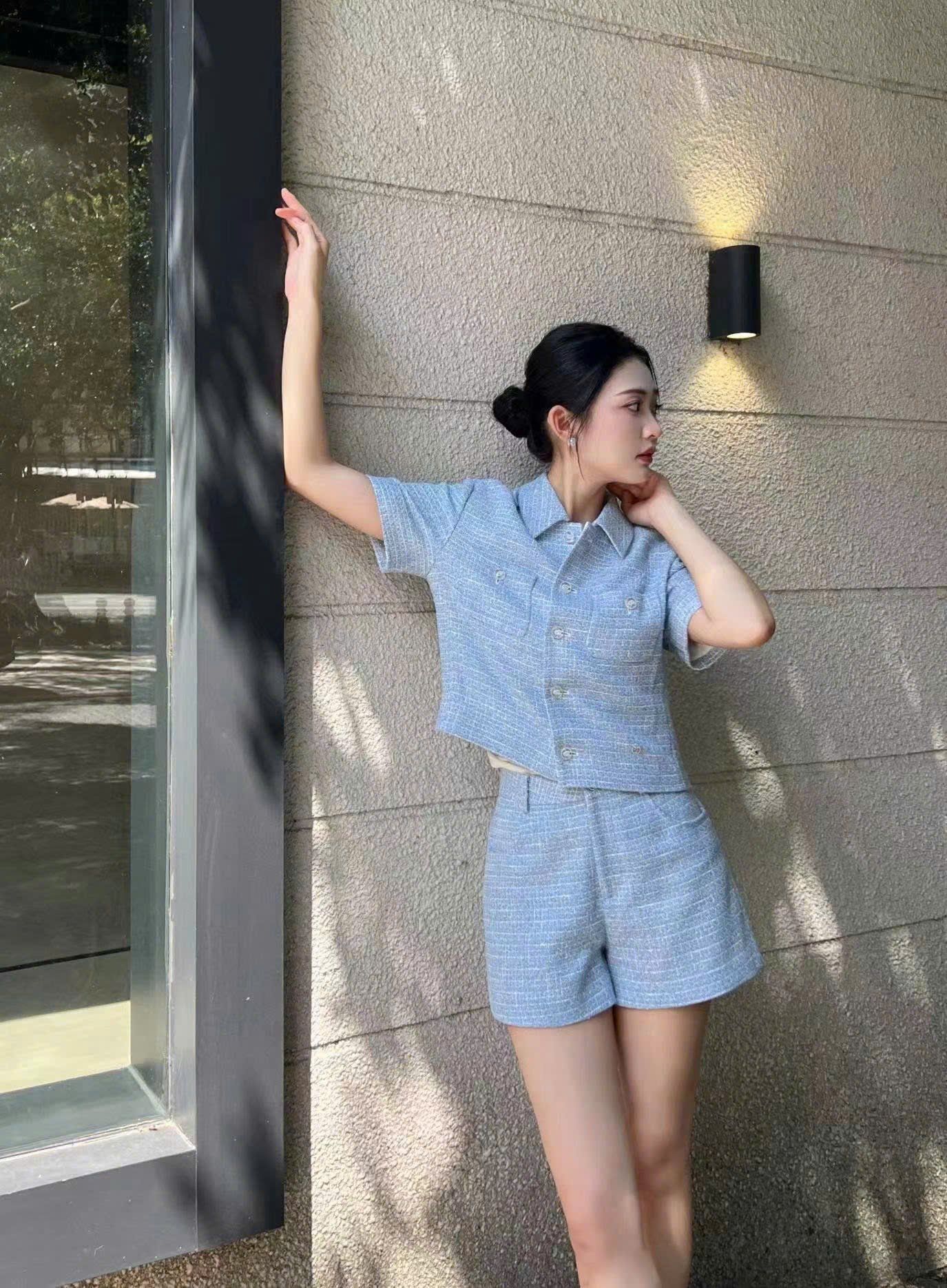 Bộ áo tweed ngắn tay croptop và Quần short dạ tweed xanh set