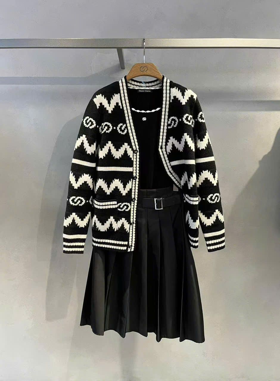 CDG thổ cẩm đen trắng