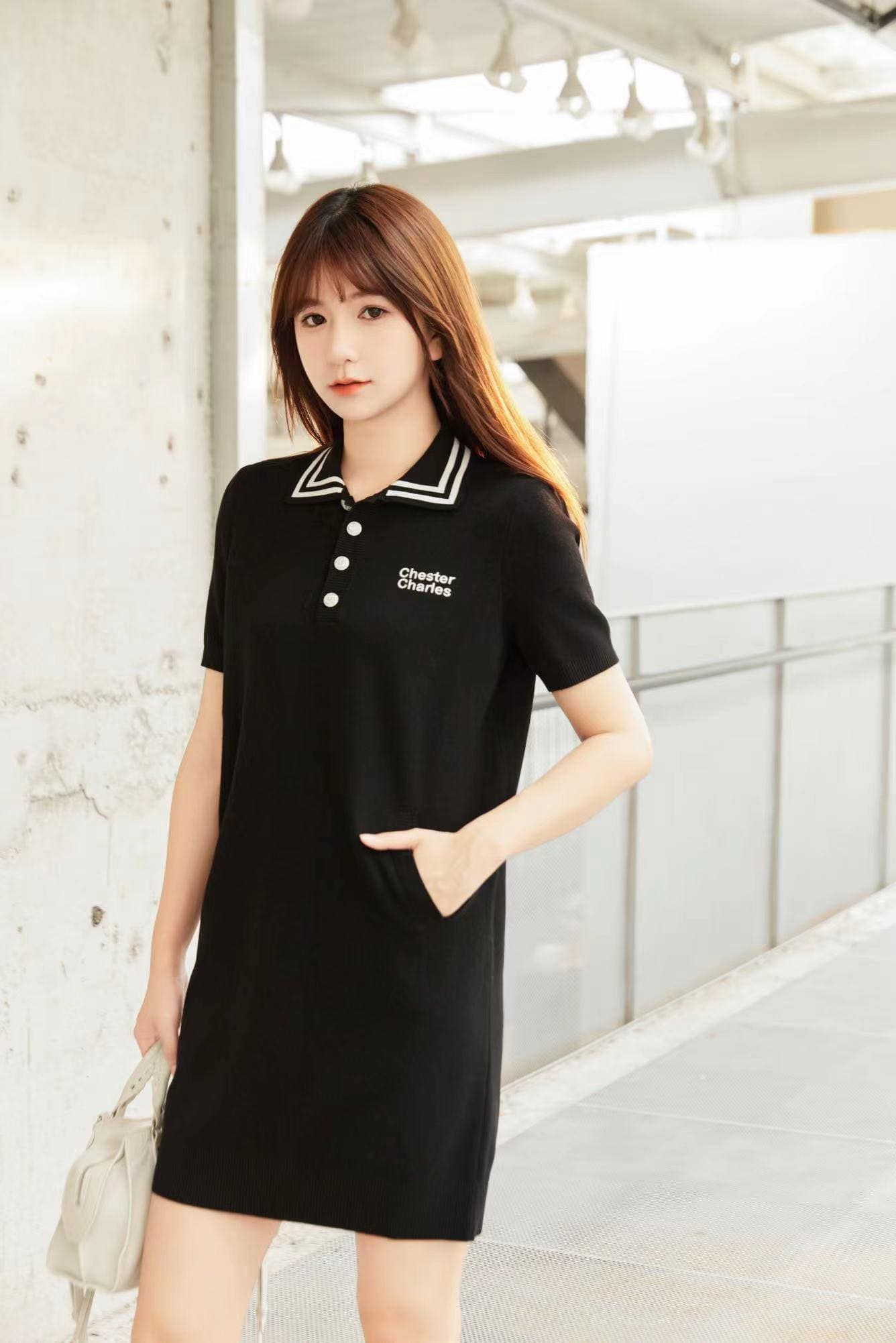 Váy suông cổ polo - 4 cúc bạc