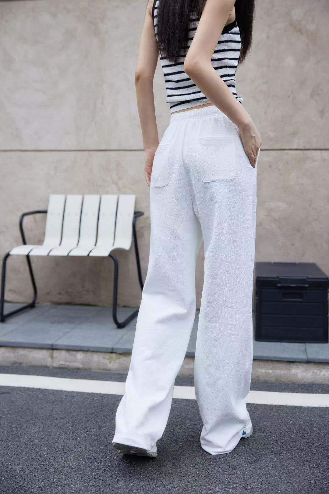 Quần nỉ suông trắng