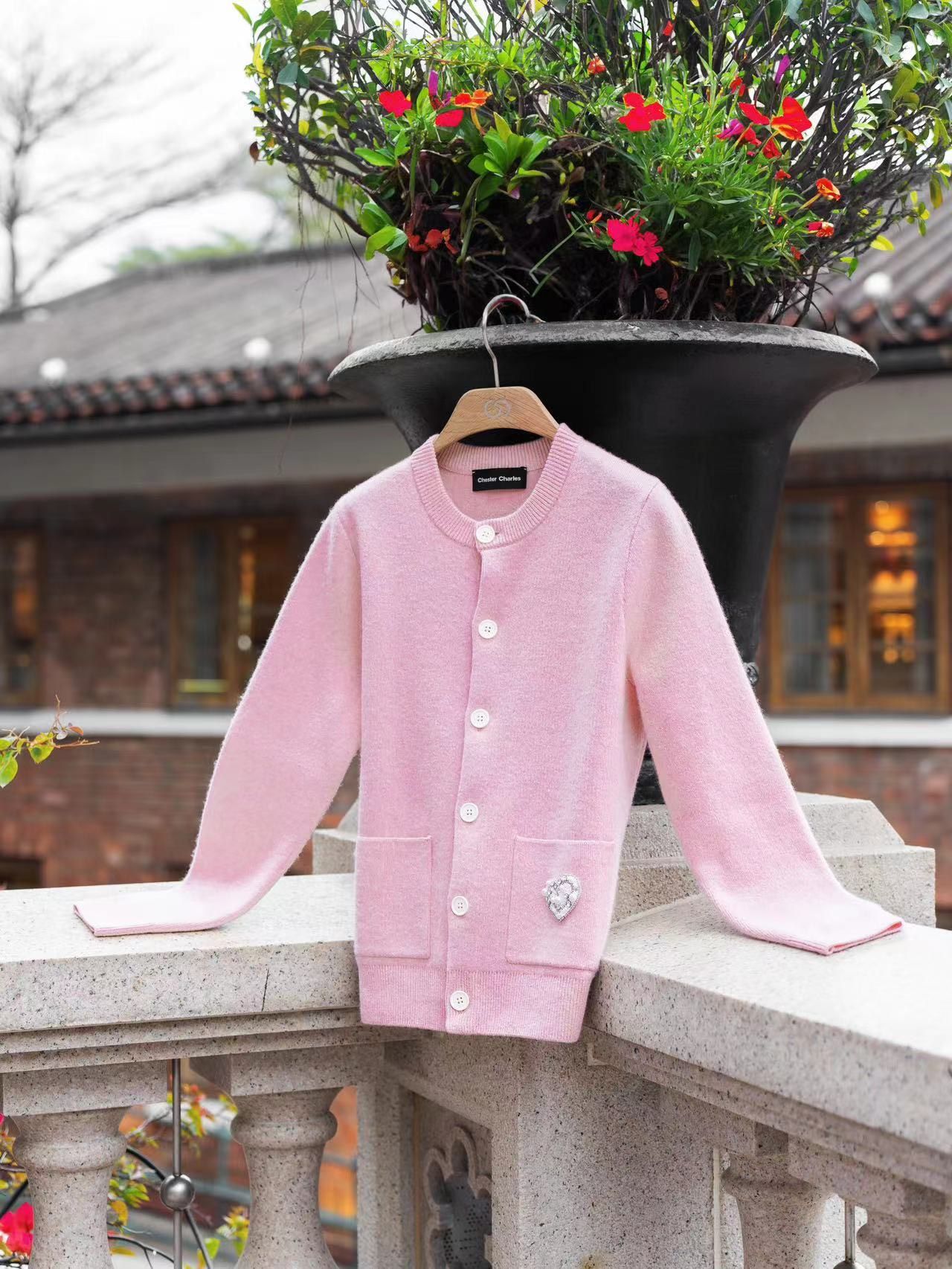 CDG hồng, túi đính tim ngọc