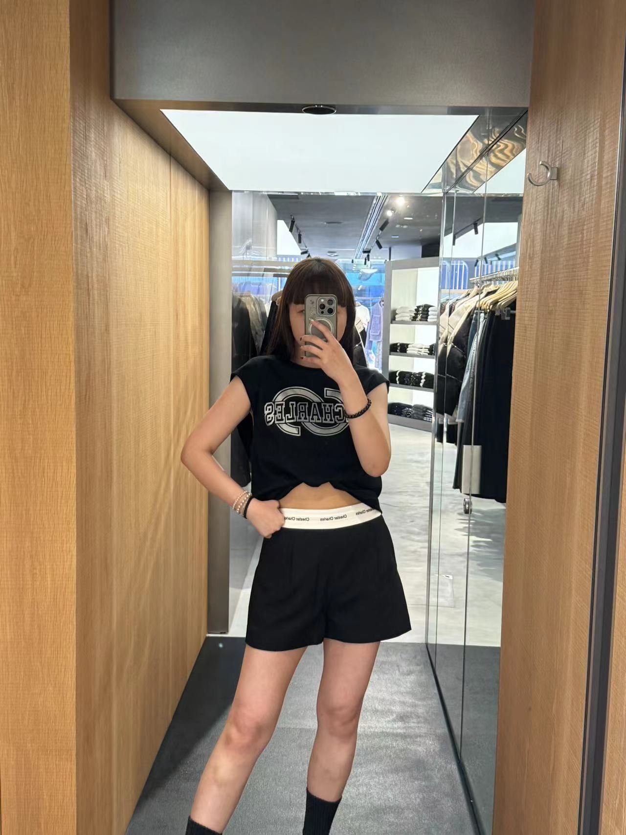 Sooc vải đen cạp trắng