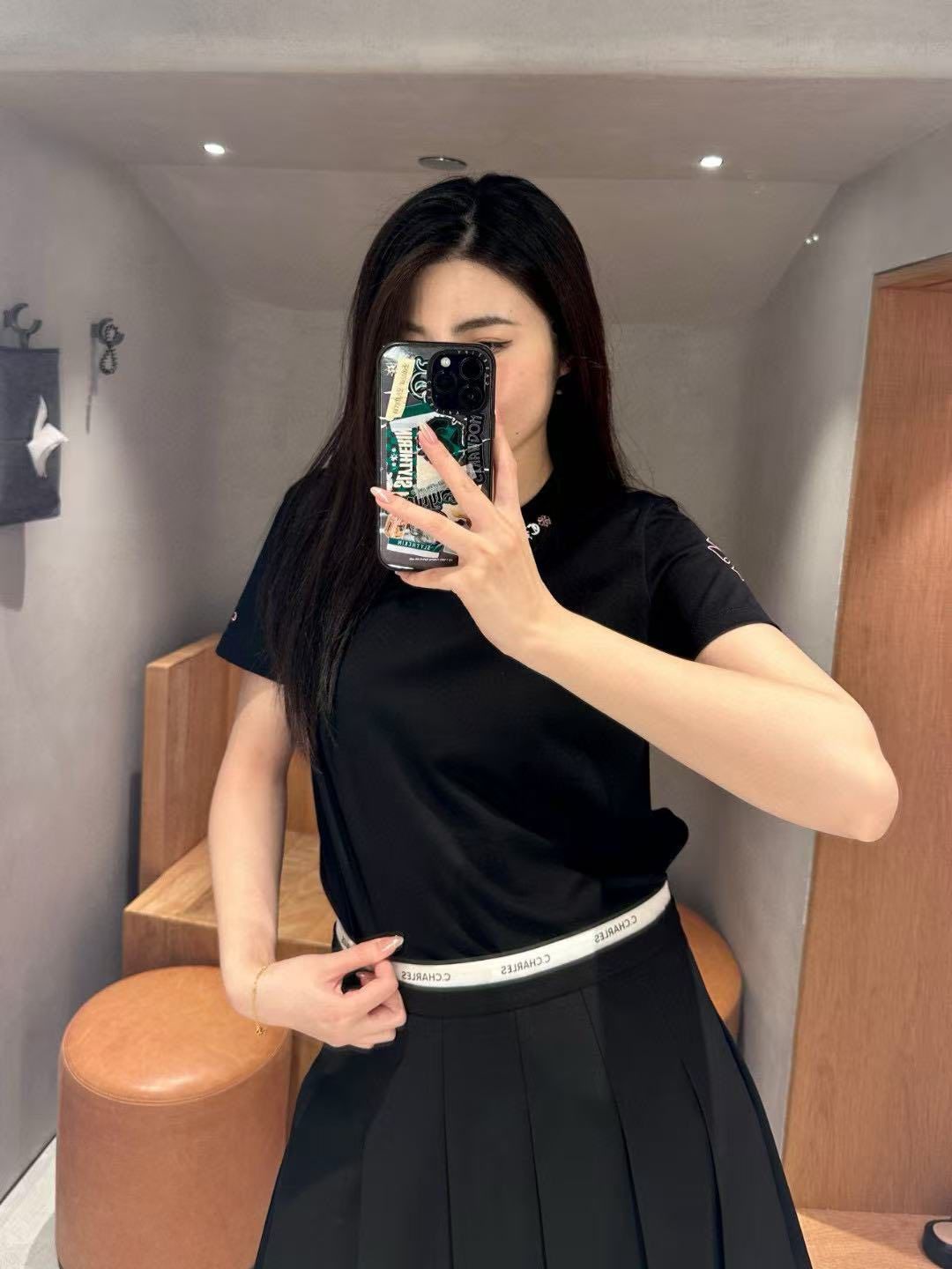 Chân váy ngắn xếp ly Cạp trắng