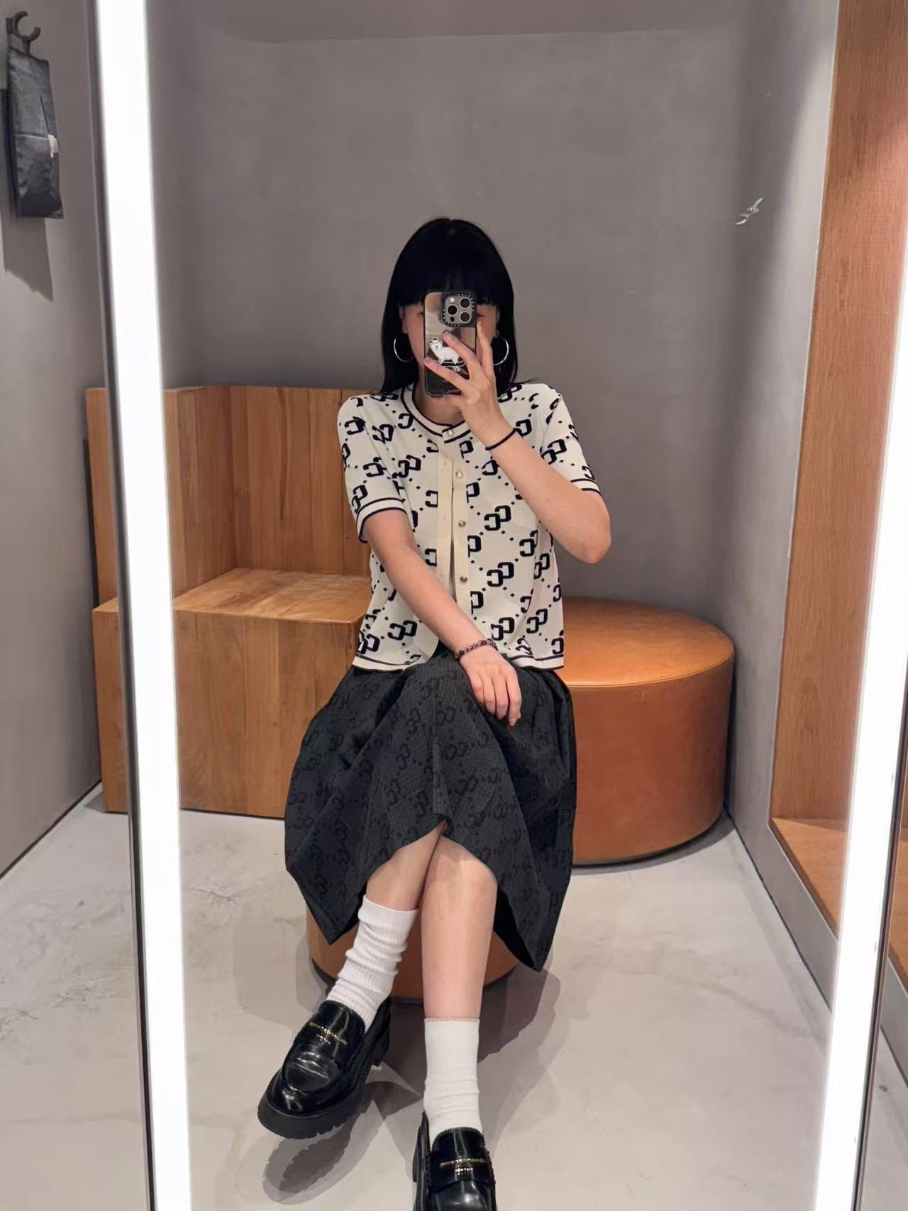 Áo CDG trắng ngắn tay full logo CC