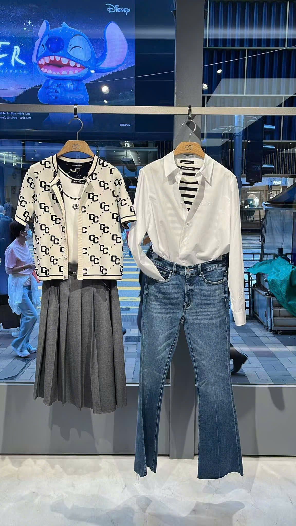 Áo CDG trắng ngắn tay full logo CC