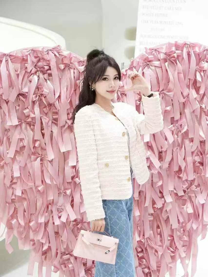 Áo Twed Hồng - Nút đồng