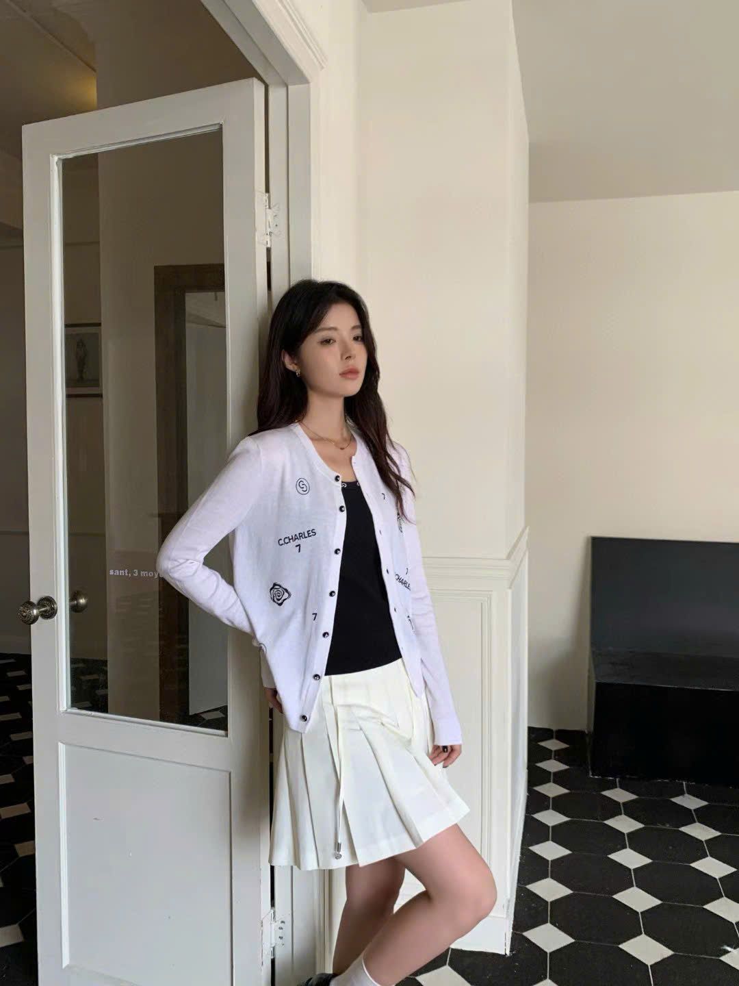 CDG trắng - hoa trà