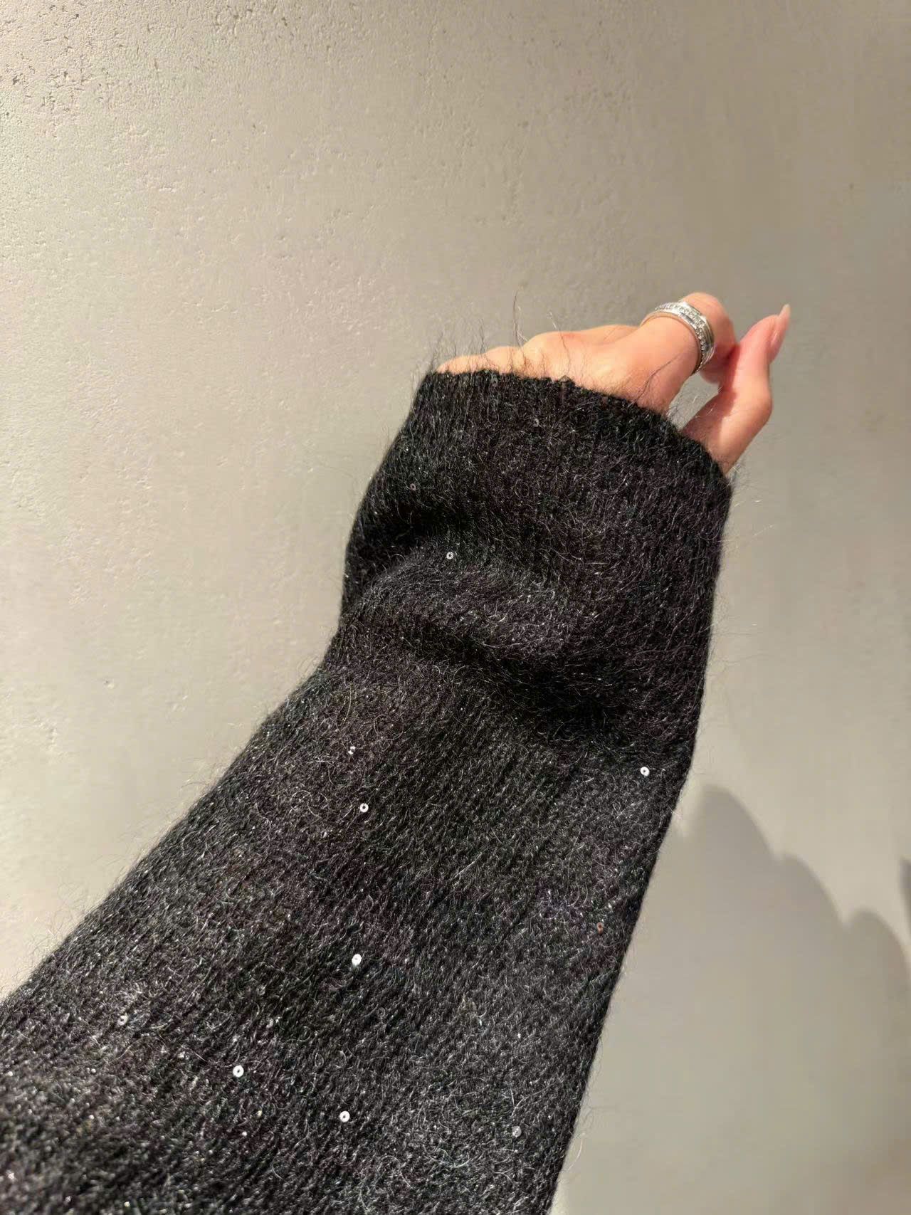 Áo len xốp dáng dài đính sequin