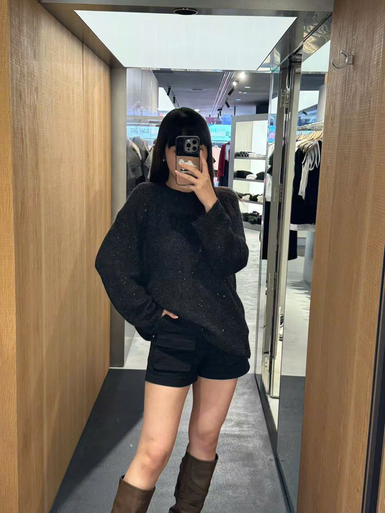 Áo len xốp dáng dài đính sequin