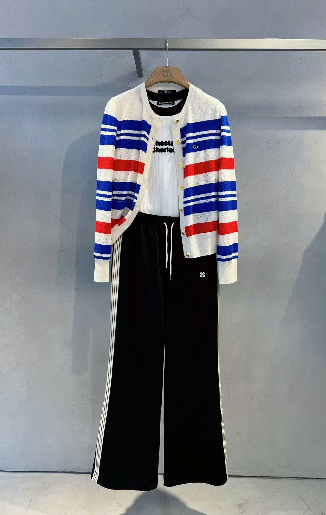 CDG 7 màu