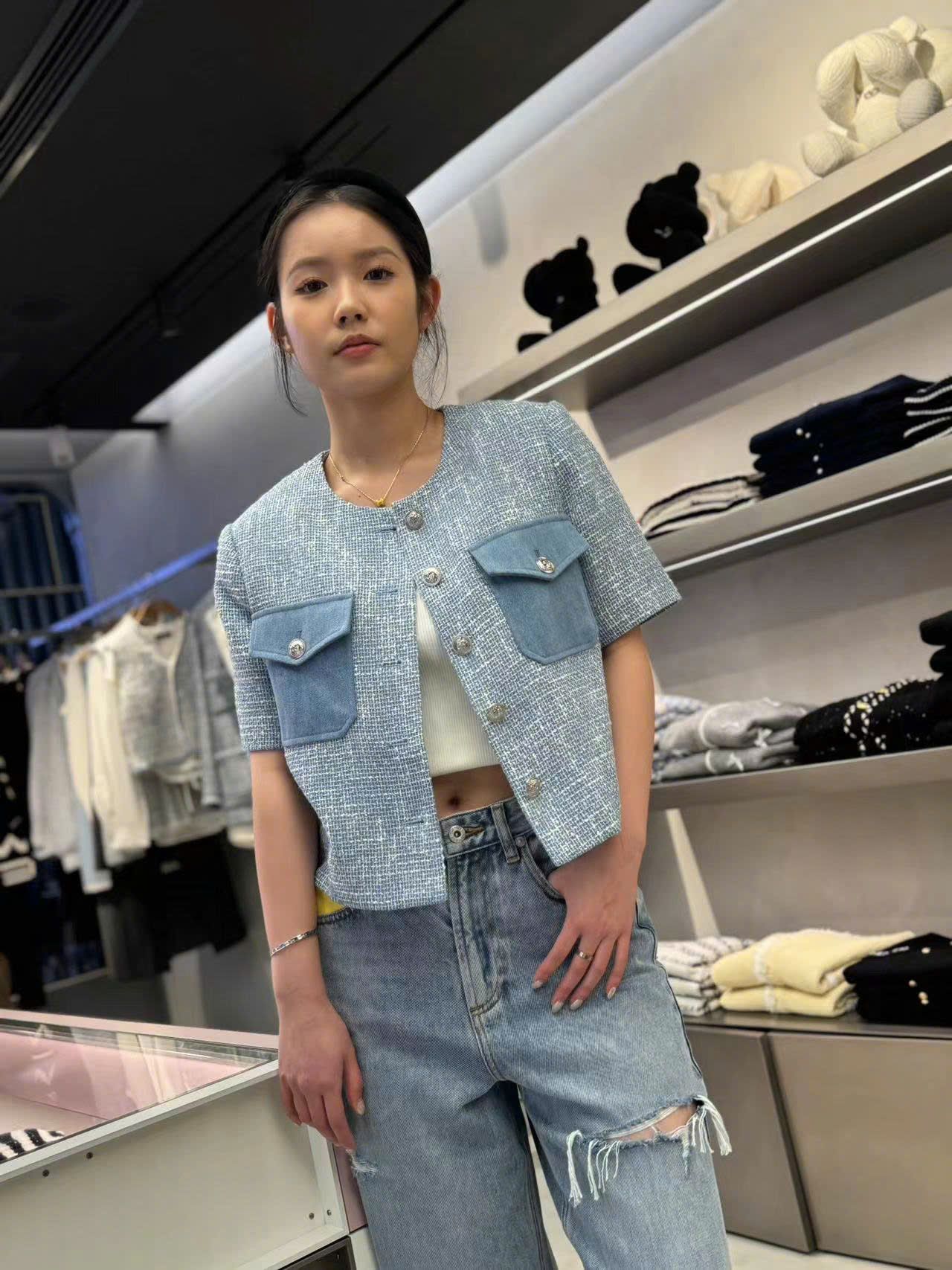 Áo denim ngắn tay, 2 túi ngực