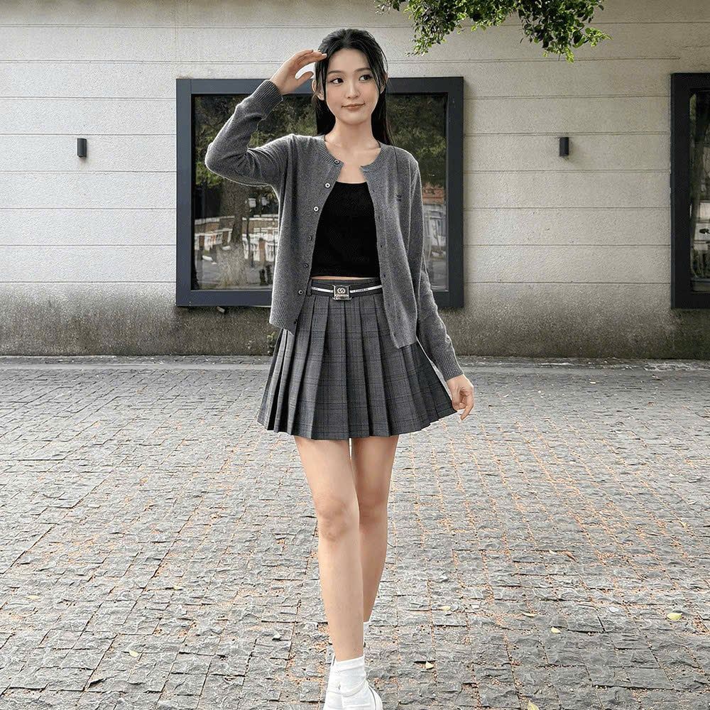 CDG dài tay xám chữ ngực trái