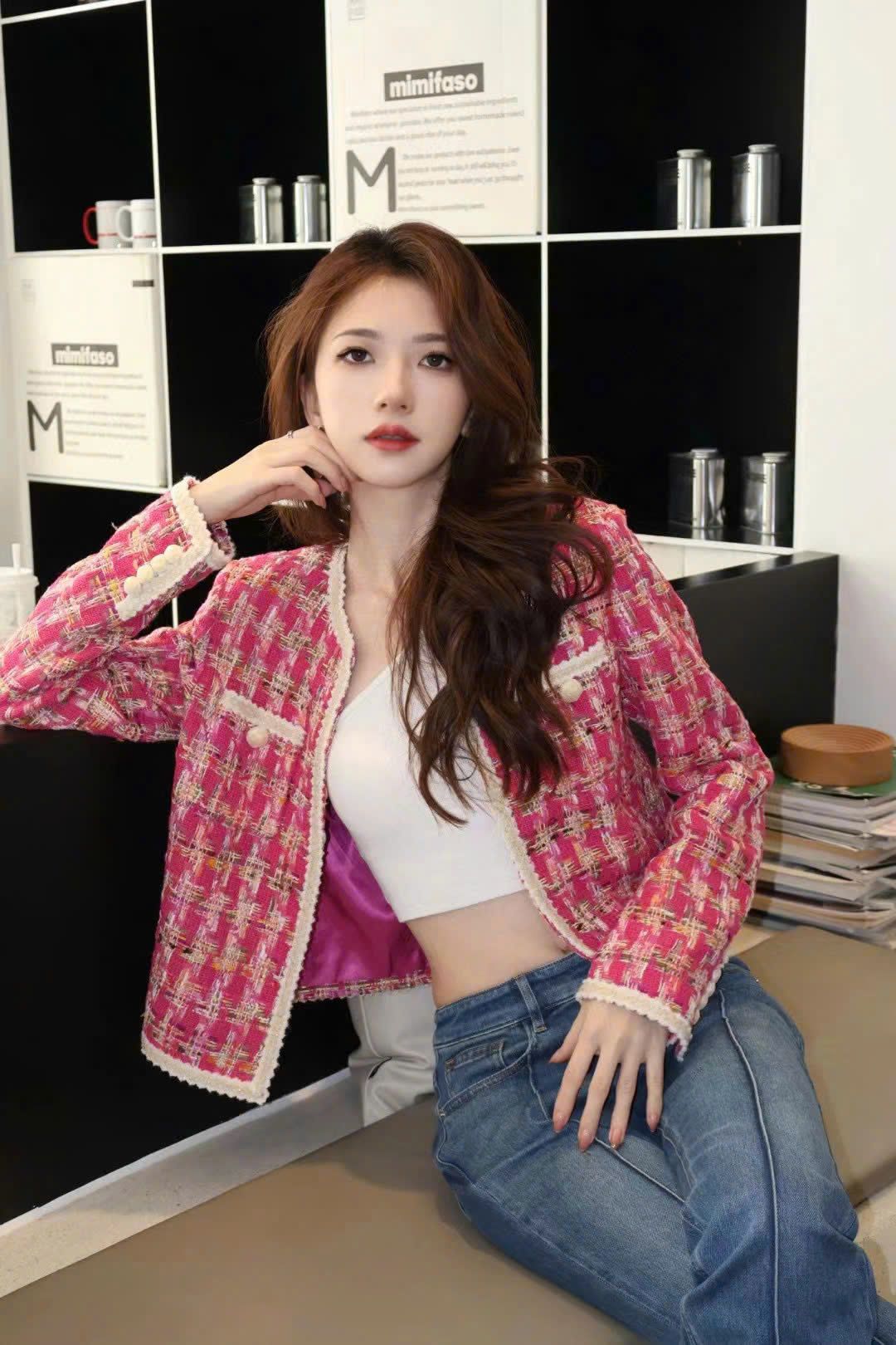 Áo dạ đỏ
