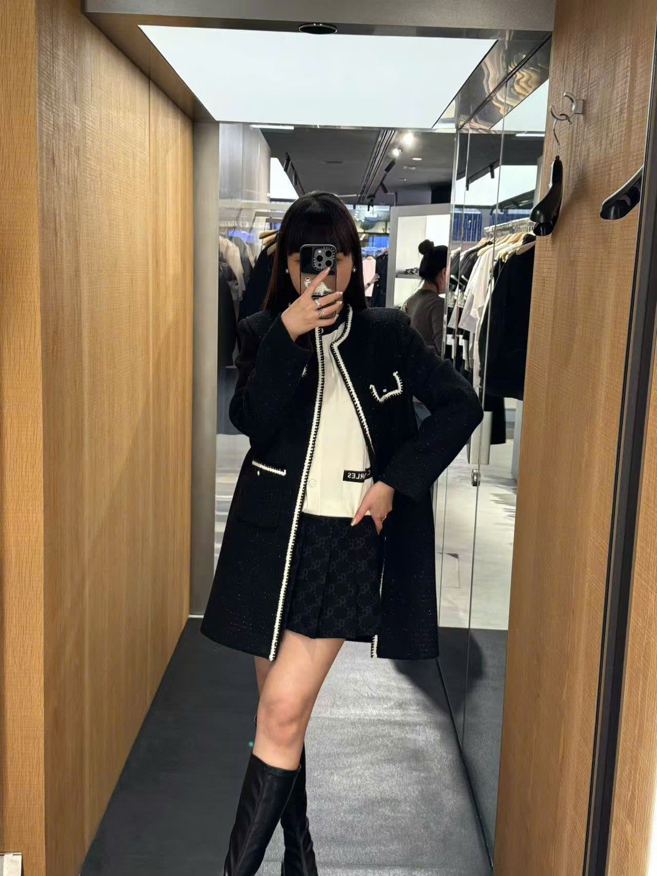 Áo dạ tweed dáng dài túi viền trắng