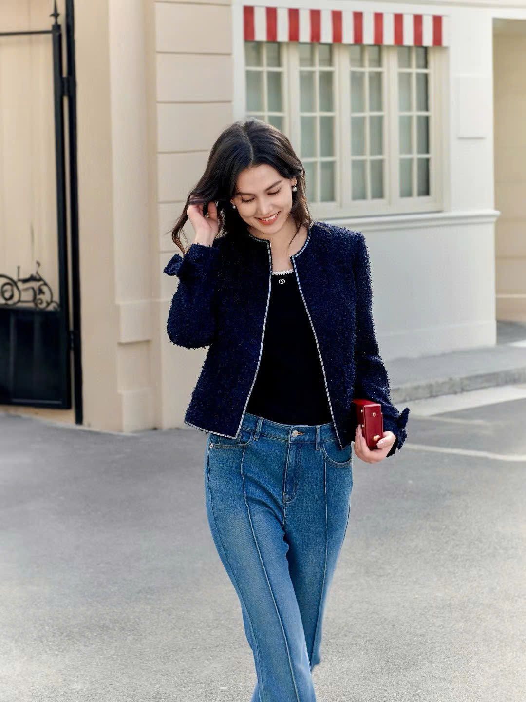 Áo dạ tweed đen. tay nơ