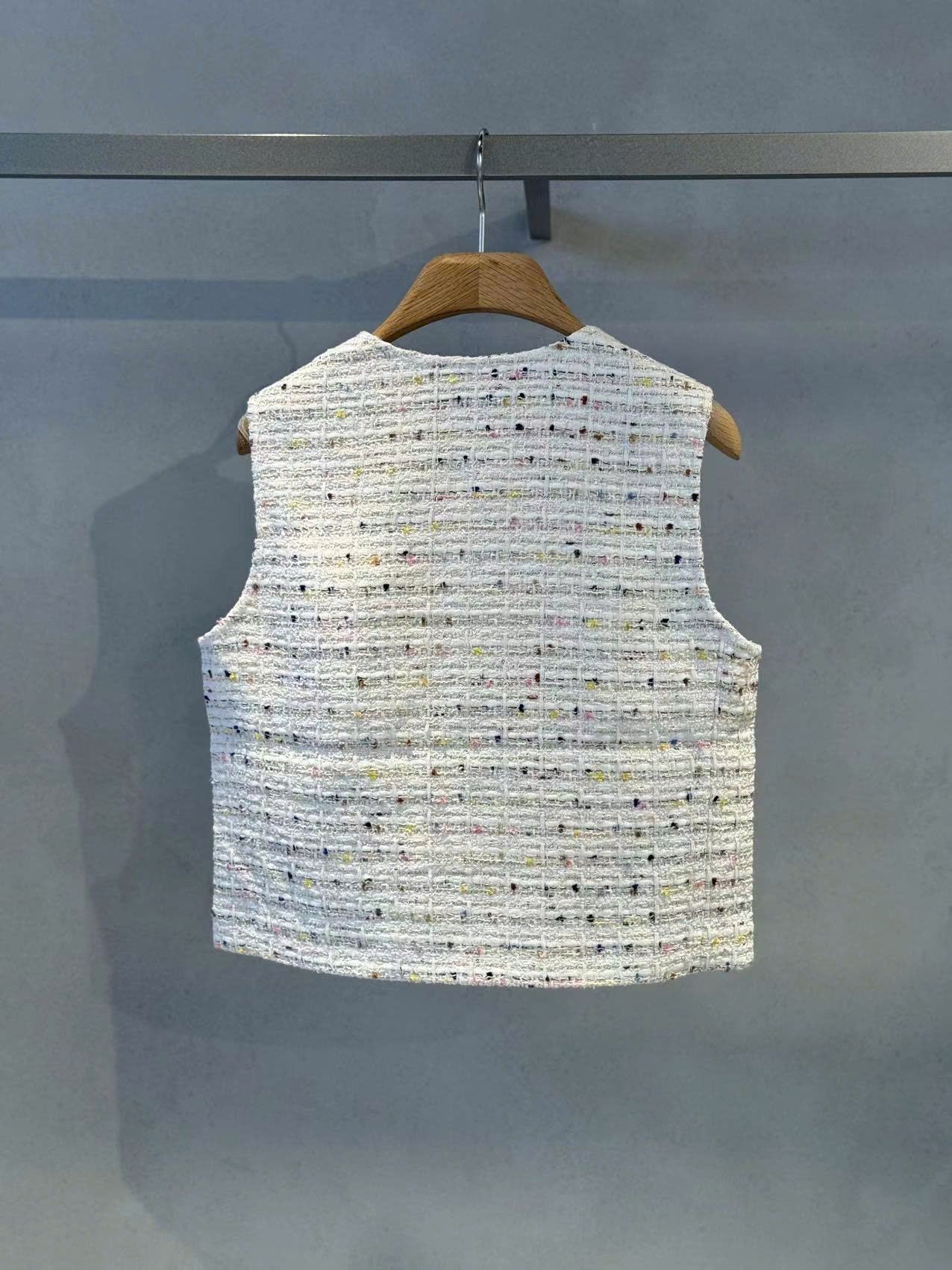 Áo ghile tweed trắng kim tuyến