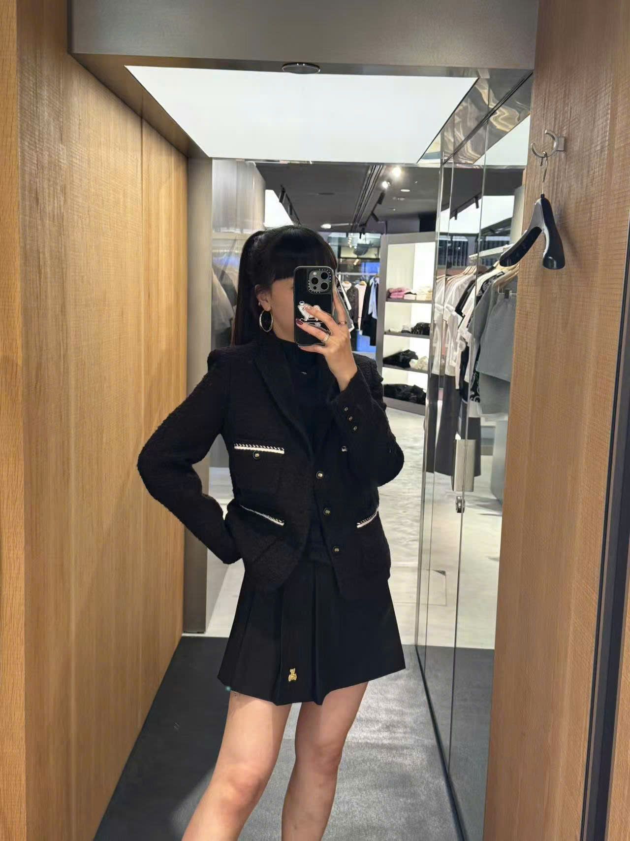 Áo dạ tweed-túi viền trắng