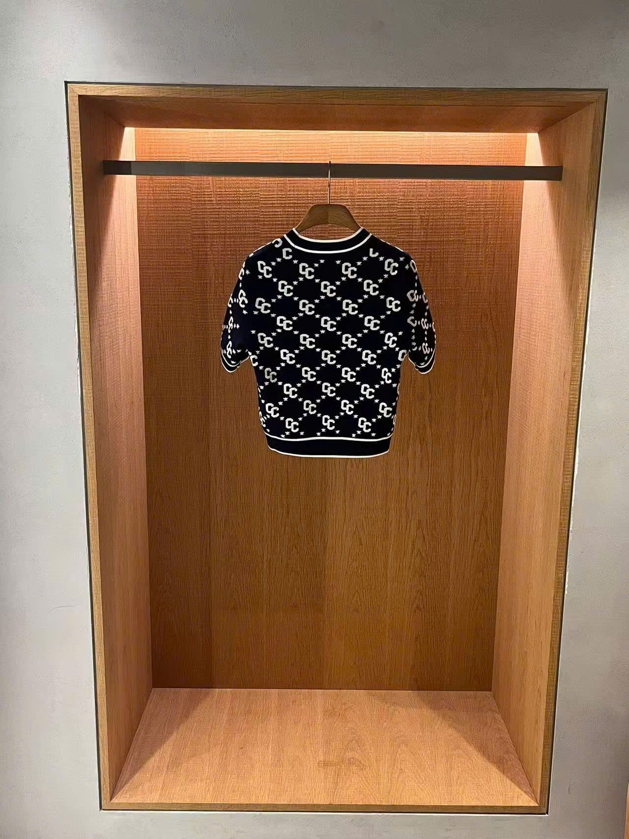 Áo len ngắn tay full logo - xanh navy