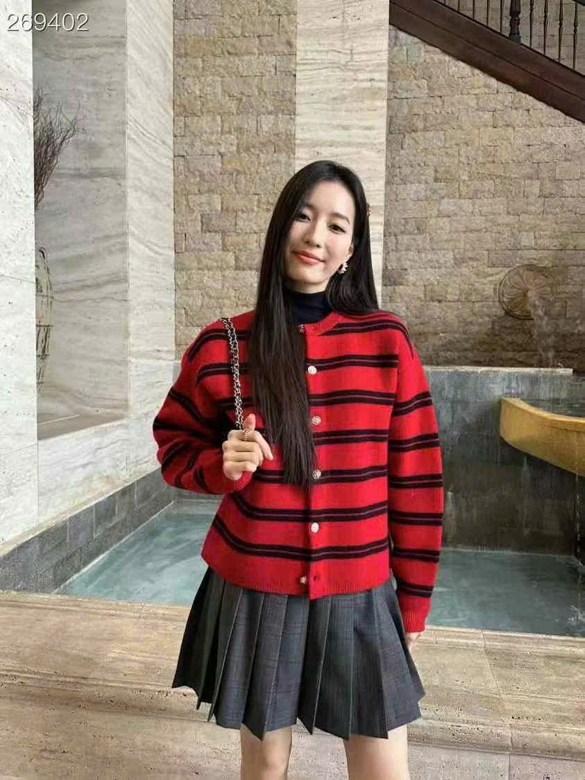 CDG đỏ kẻ ngang đen
