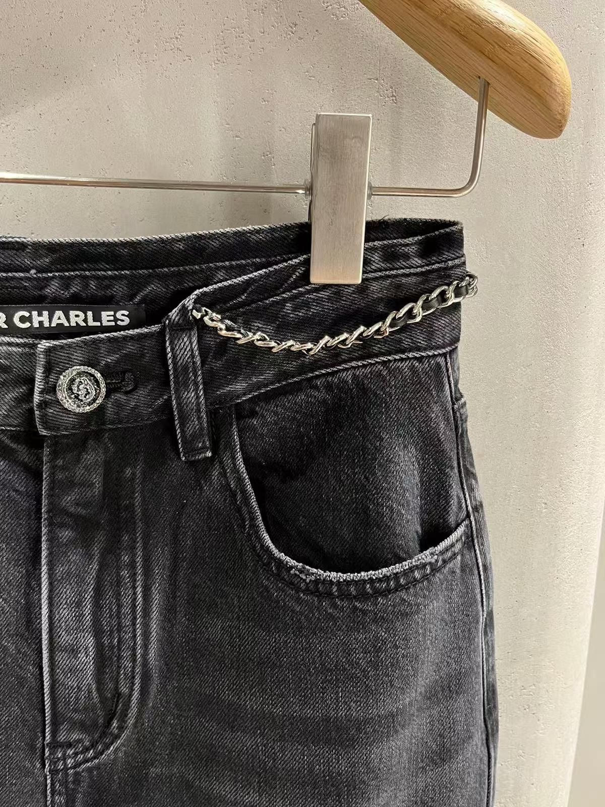 Quần jean mài kèm belt