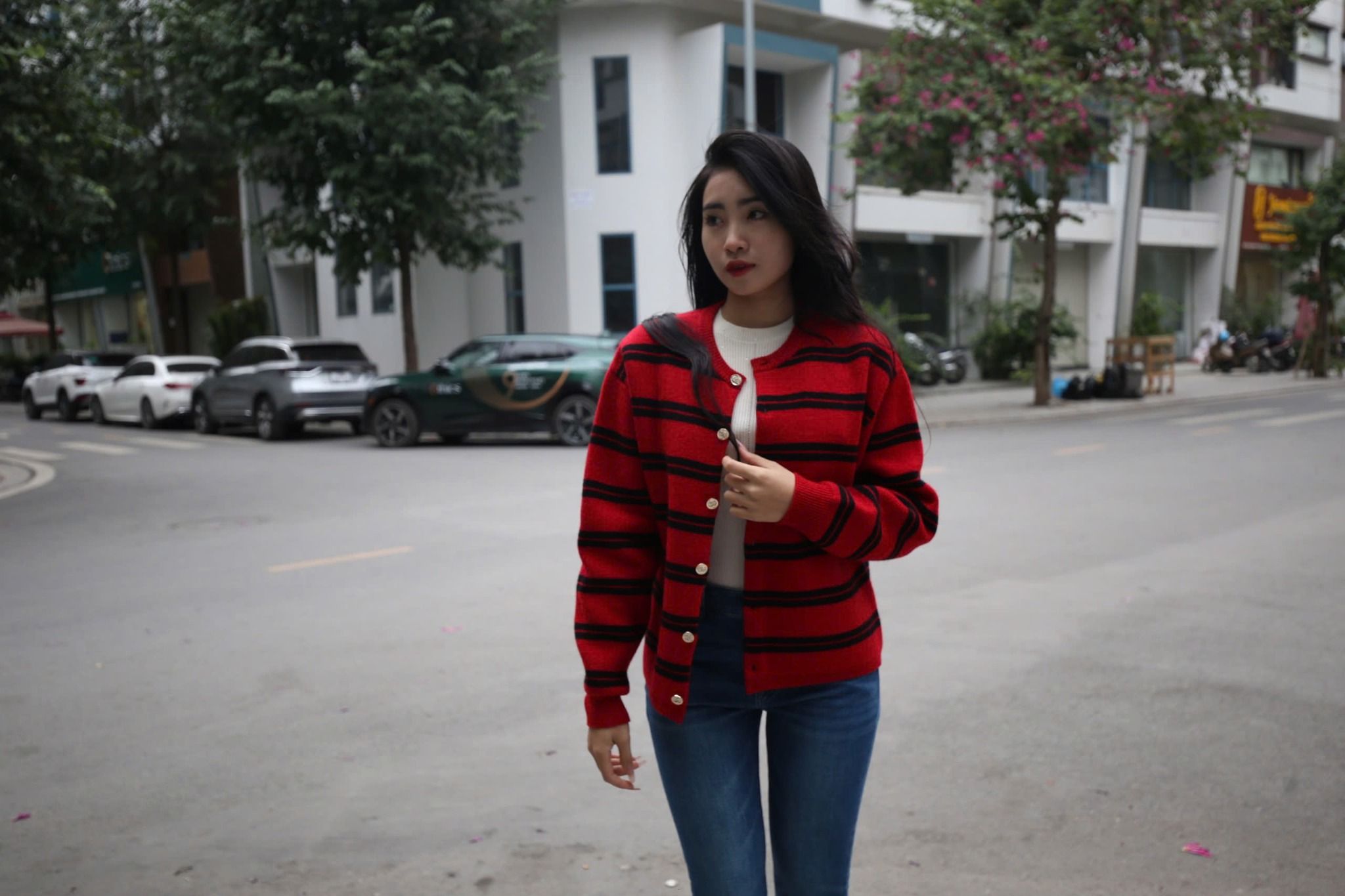 CDG đỏ kẻ ngang đen