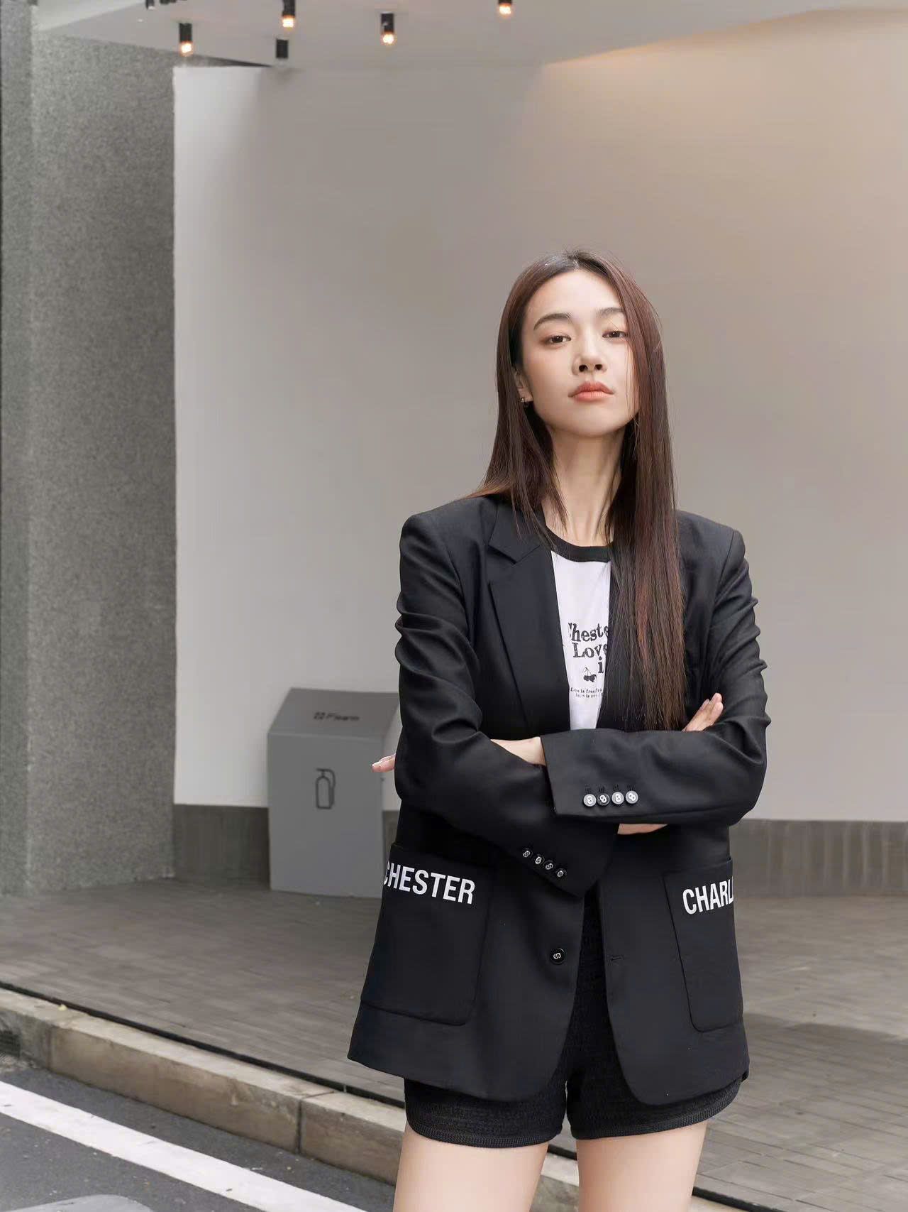 Blazer - chữ 2 túi