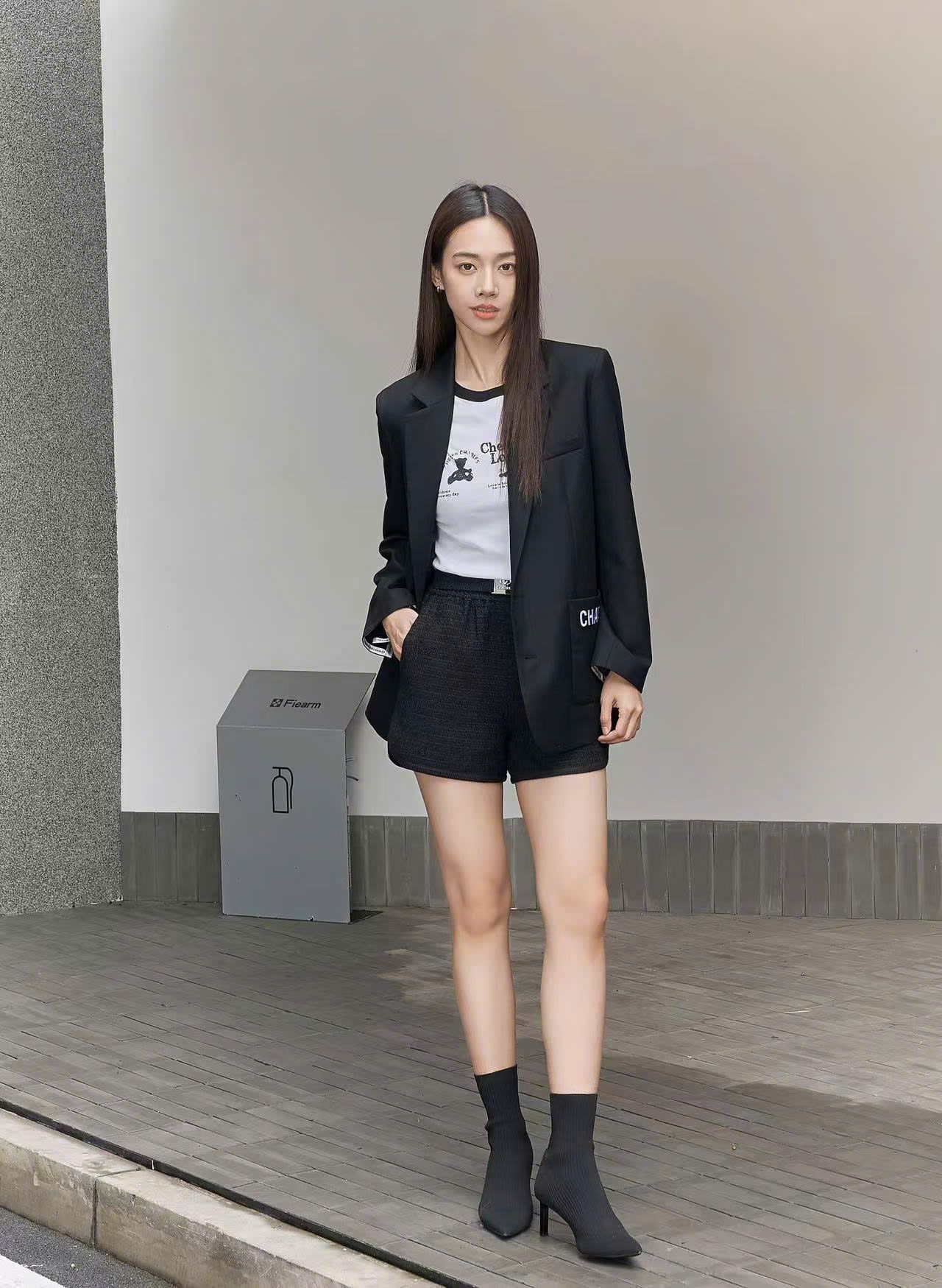 Blazer - chữ 2 túi
