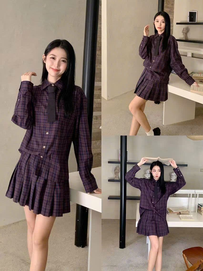 SET Áo Sơ mi kẻ vạt đen và Chân váy kẻ