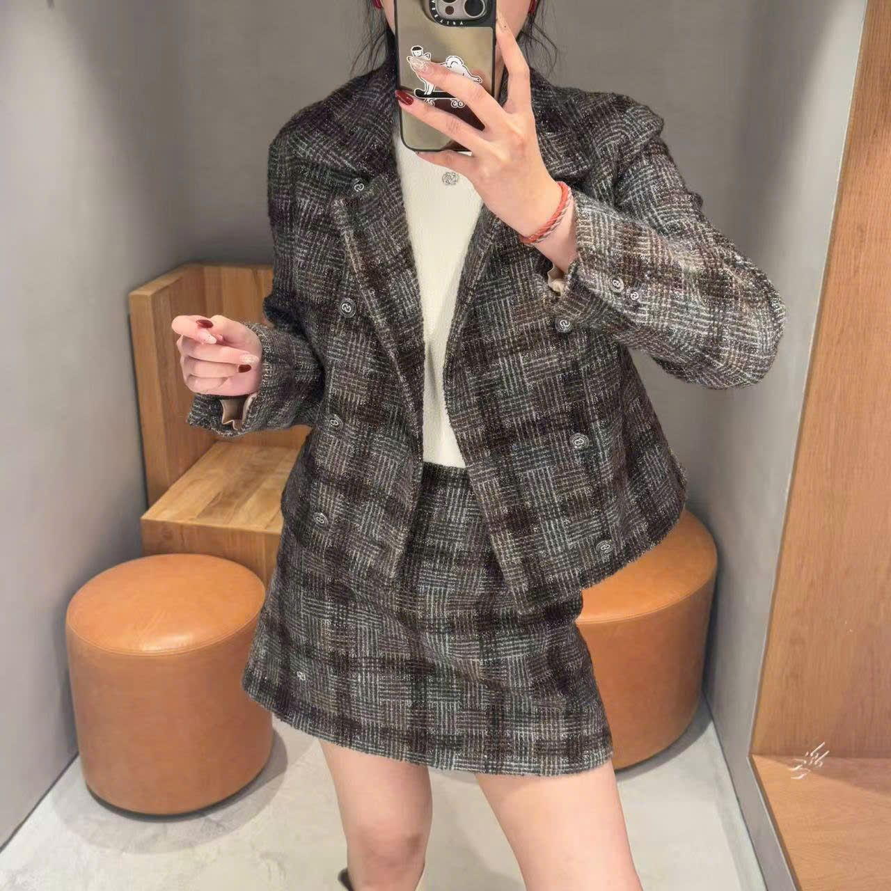 Bộ áo Vest kẻ và chân váy chữ A kẻ set