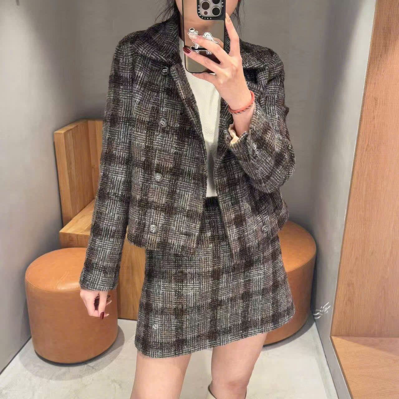 Bộ áo Vest kẻ và chân váy chữ A kẻ set