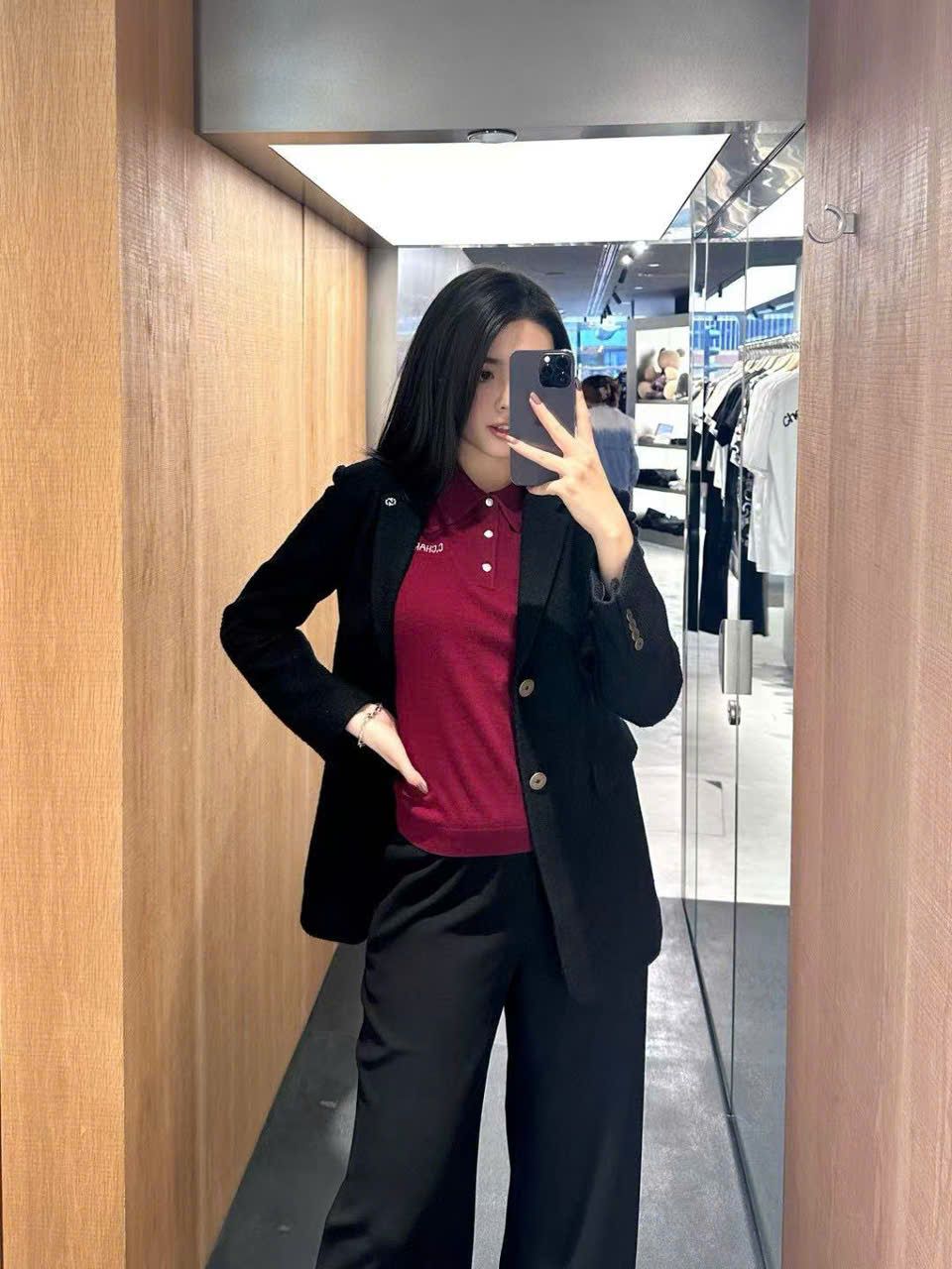 Vest dạ đen, 2 cúc cài