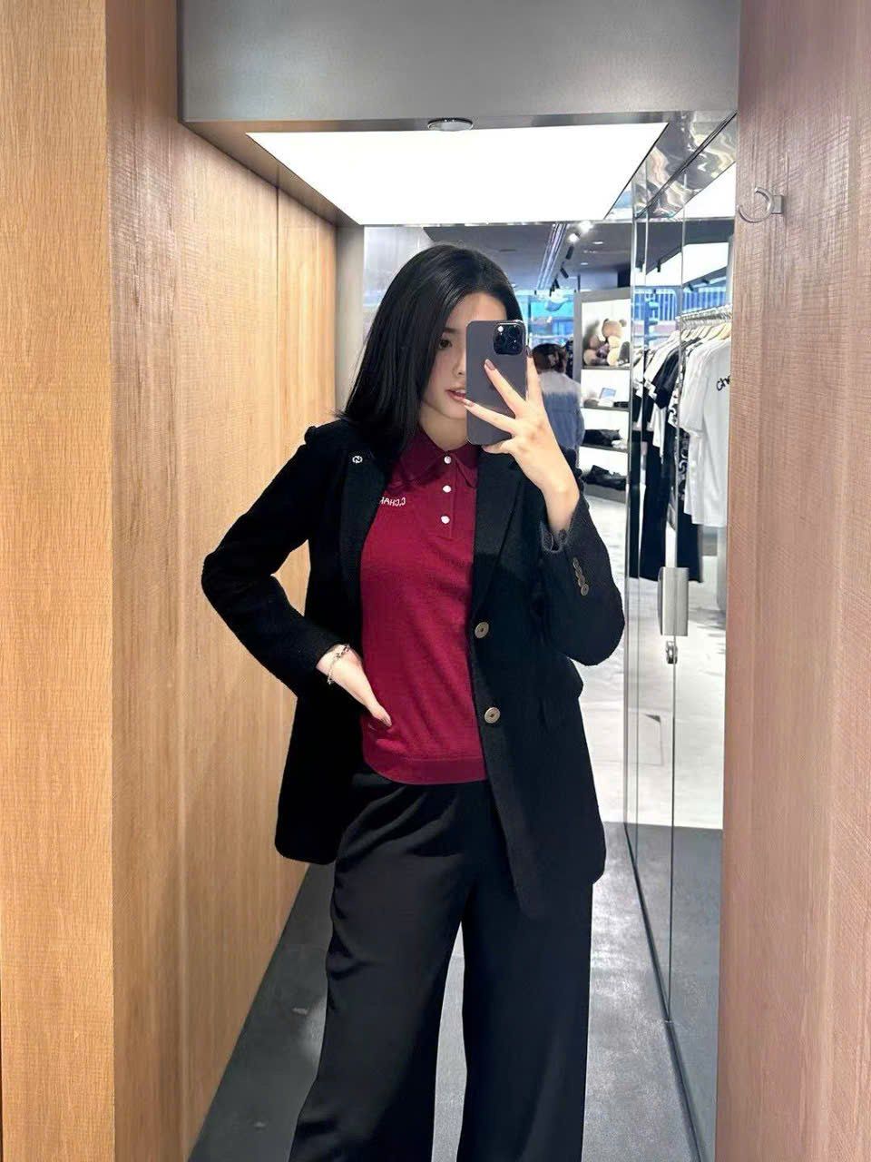 Vest dạ đen, 2 cúc cài