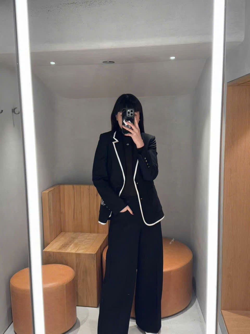 Quần vải đen thô 2 xích vàng