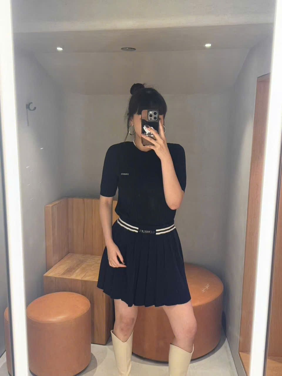Chân váy xếp ly cạp kẻ xanh navy